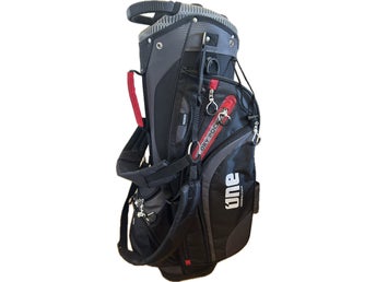 One Swing Stockholm golfbag med Med en 6-delad topp