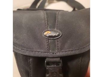 Lowepro Kameraväska