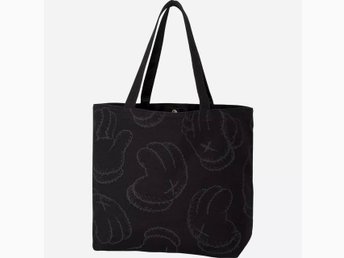 Uniqlo x kaws tote bag Uniqlo x kaws tote bag