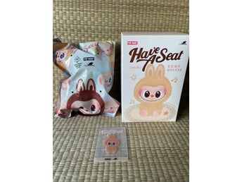 Nr 32, helt ny Labubu BABA. Pop Mart The Monster, Labubu Have A Seat
