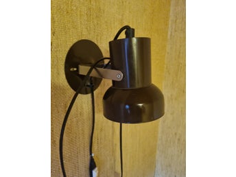 Retro vägglampa i brun metall - ställbar