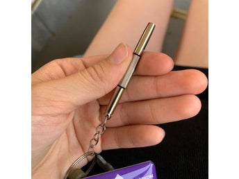 Bärbar 3 i 1 nyckelring skruvmejsel i rostfritt stål, avtagbar design, miniform