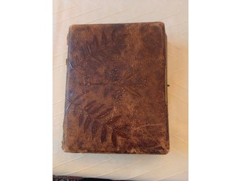 Antikt Fotoalbum från slutet av 1800 och början på 1900