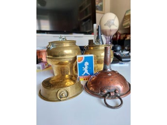 Mässing och koppar SB Skultuna gräddhämtare och bunke, koppartratt.