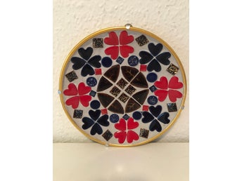 Väggtallrik väggdekoration i mosaik