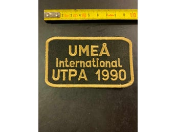 UMEÅ International UTPA 1990 - äldre tygmärke Västerbotten reklam