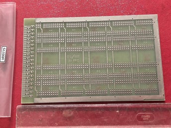 Kretskort (id00779) Mönsterkort för Elektronikprojekt ITT DIL695-44