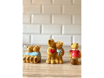 Miniatyrer Söta Nallar från RR Hill Teddy. Made in England. Samlarobjekt 1990-ta