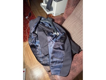 Hugo Boss Mörkblå Kostym med Slips HUGO Aiko1/Heise kostym – strl 50