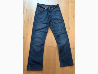 levis 752