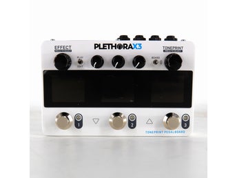 TC Electronic PLETHORA X3 TonePrint Pedalboard - DEFEKT