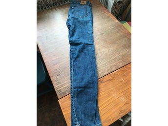 Häftiga smala jeans Fit Sqin
