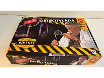 GW:s Detektivlåda – Alga Science – Leif GW Persson – med tillbehör och böcker