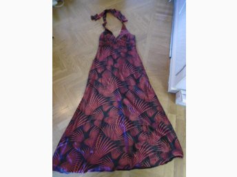 utsmyckade klänningar utsmyckade klänningar