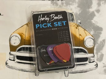 Harley Benton plektrum set blandade storlekar 12 st