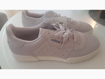 Adidas Originals storlek 43 Adidas Originals storlek 43
