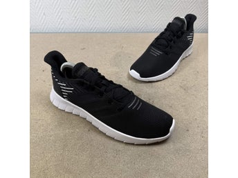 Adidas F36339 Skor Dam Storlek 39 1/3 Svart Vit Sneakers Löparskor Mesh