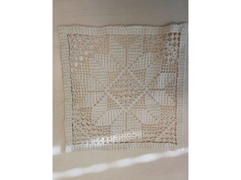 Liten duk 24 * 25, halvblekt