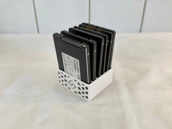 6 x fack 2,5-tums SSD-rack - Vit vertikal öppen NAS & SSD-lagringsram