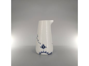 Royal Copenhagen Blå Elements Kannna (18 cm / 70 cl)