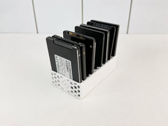 12 x fack 2,5-tums SSD-rack - Vit vertikal öppen NAS & SSD-lagringsram