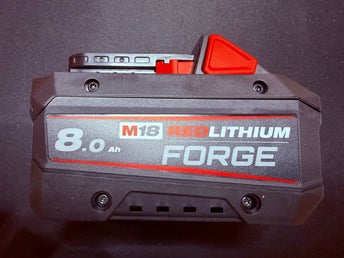 Milwaukee M18 FB8 8.0Ah RedLithium Forge Batteri nytt i kartong