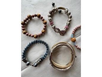JÄTTEFINA ARMBAND, 5 STYCKEN, ENLIGT BILDER!