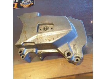 Kawasaki Z750 1981, 4-cyl, Motorkåpa o Kopplingsarm