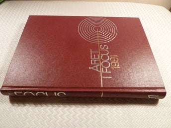 ÅRET I FOCUS 1991, BÖCKER