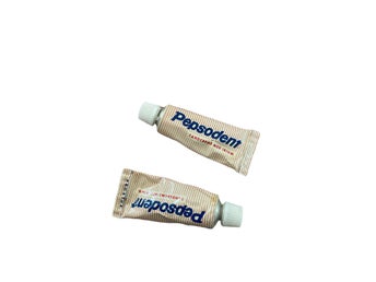 2st Pepsodent med irium , varuförpackning