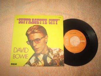DAVID BOWIE SUFFRAGETTE CITY