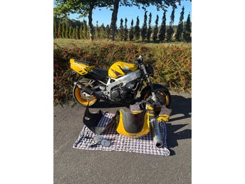 Honda CBR900RR