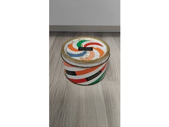 Twist Marabou - Tom Vintage Plåtburk - Godisburk - Godis Burk Plåt