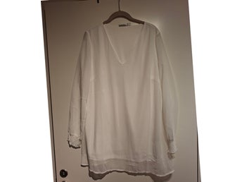 Bonprix Collection vit tunika, storlek 42