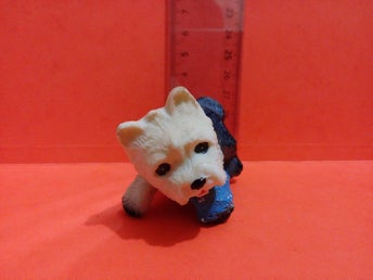 Hund figurin