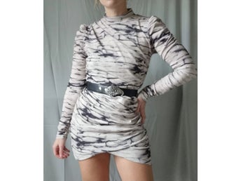 New short dress from H&M in S