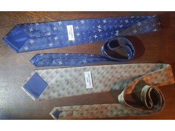 2 nya/oanvända vintage Kansai YAMAMOTO 100 % sidenslipsar, tillverkade i Japan.