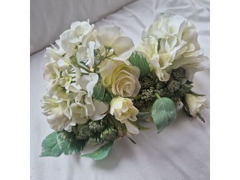 Konstgjorda Hortensia och Rosor Buketter