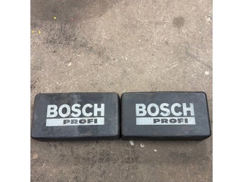 Två Bosch Profi förvaringslådor