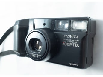 Yashica Zoomtec analog kompaktkamera 35mm film zoom