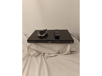 Panasonic SA-BTT262 3D Blu-ray hemmabiosystem med fjärrkontroll