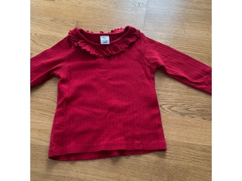 Lindex röd långärmad tröja, storlek 104