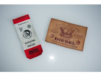 Diesel jeans lädermärke