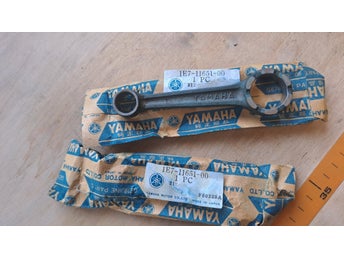 Yamaha AS 1/2/3 RD125 1969-1981 Vevstakar 2 x 1E7-11651-00