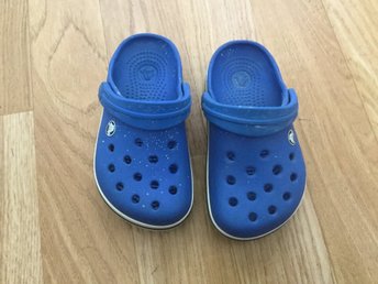 crocs 6 c 7
