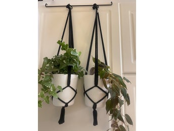 Svarta amplar, 2 st, 13-15 cm,handmade
