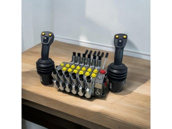 Walvoil DPX 100 med 2 proportionella JP Joysticks 6 funktion för Atlas Hiab