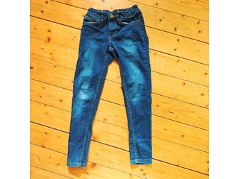MADE TO BE COOL blå jeans, storlek 134