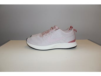 Nike Dualtone Racer Löparskor Rosa Storlek 40