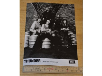 Äkta svenskt pressfoto Thunder 1992?